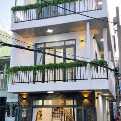 Bán nhà hẻm xe hơi Phan Văn Trị Bình Thạnh, 3 lầu, 40m2, ngang 4.5m, chỉ 6.35 tỷ. Bán nhà hẻm xe hơi Phan Văn Trị Bình Thạnh, 3 lầu, 40m2, ngang 4.5m, chỉ 6.35 tỷ.