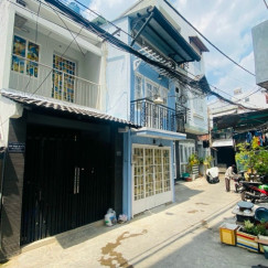 Bán nhà HXH Bạch Đằng Bình Thạnh, 3 tầng, 3 PN, 19m2, giá chỉ 2.6 tỷ Bán nhà HXH Bạch Đằng Bình Thạnh, 3 tầng, 3 PN, 19m2, giá chỉ 2.6 tỷ