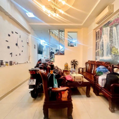 Bán nhà MT Nguyễn Thượng Hiền Bình Thạnh, 2 tầng, 4.3x24m, giá 16.9 tỷ Bán nhà MT Nguyễn Thượng Hiền Bình Thạnh, 2 tầng, 4.3x24m, giá 16.9 tỷ