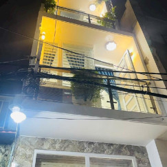 Bán nhà HXH thông, Quang Trung Gò Vấp, 3 tầng, 22m2 ( 2.7m x 8m), chỉ 3.79 tỷ Bán nhà HXH thông, Quang Trung Gò Vấp, 3 tầng, 22m2 ( 2.7m x 8m), chỉ 3.79 tỷ